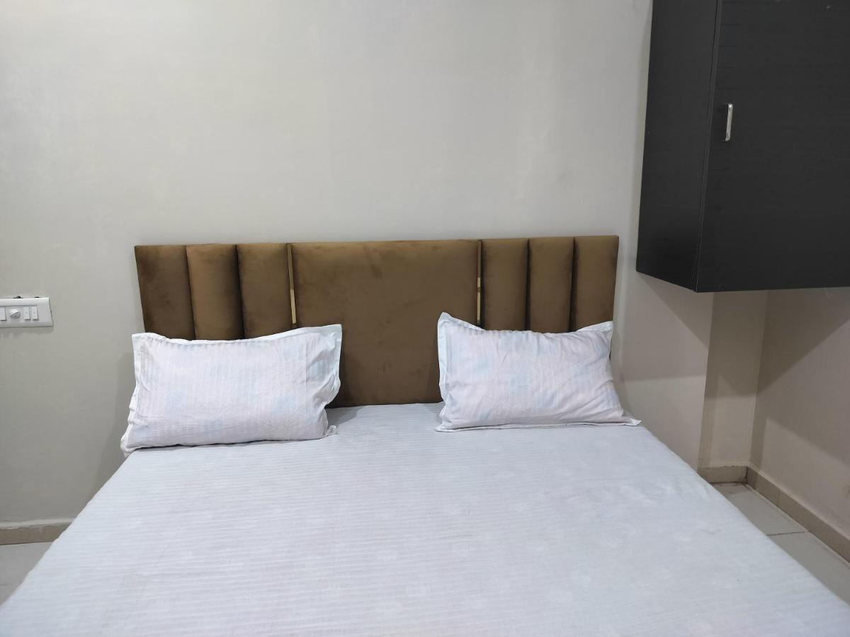 Satkar Home Stay Ujjain Zewnętrze zdjęcie