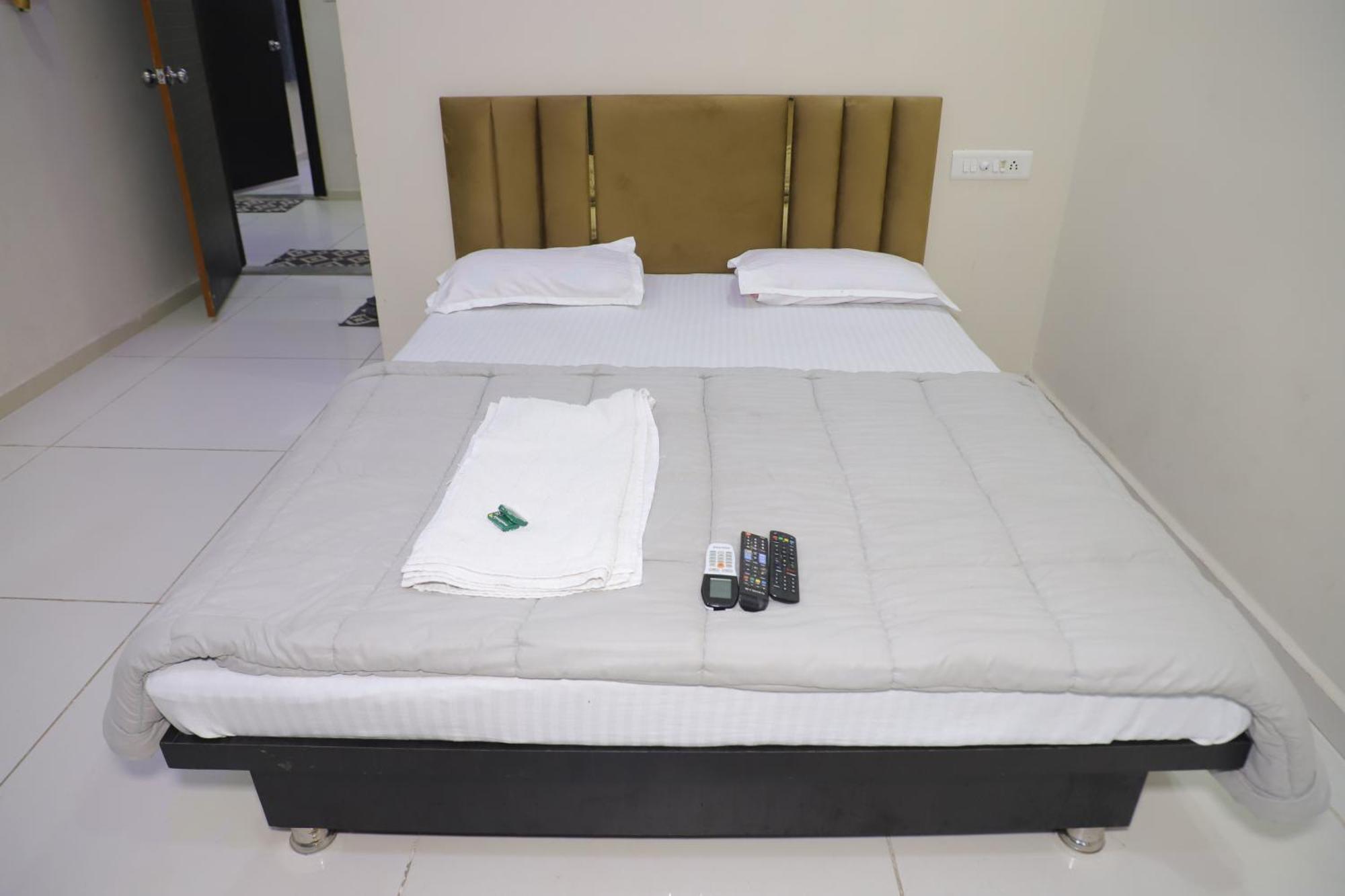 Satkar Home Stay Ujjain Zewnętrze zdjęcie